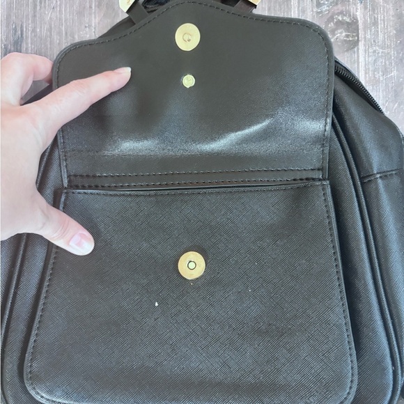 Small Black Fashion Backpack/Makeup Bag Everyday Use/Travel Junior/Women’s - Picture 3 of 11